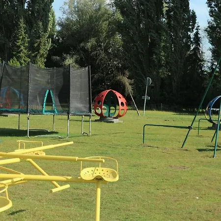 Pipowagen Jasmijn Bij Pipowagen En Kampeerhoeve S Gravenhof * Netterden